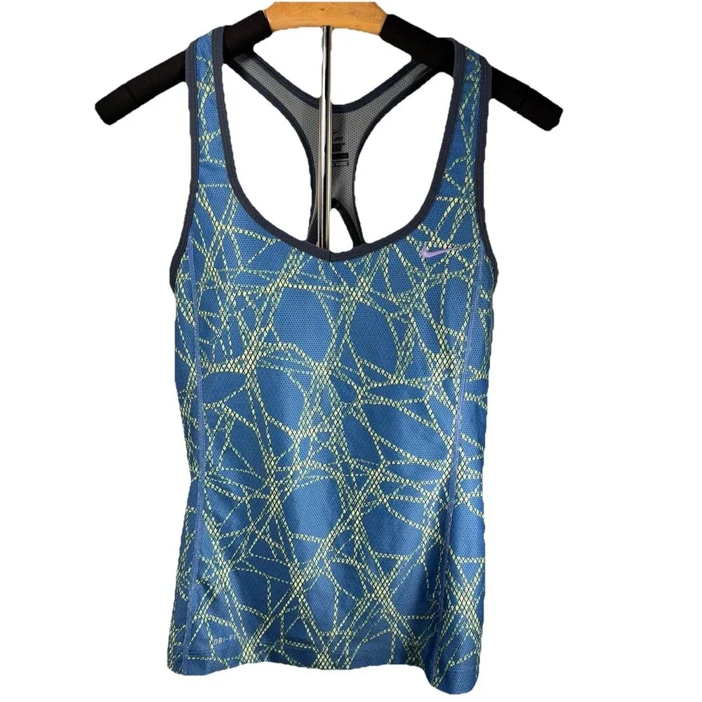 Nike Shirt Womens Blue Tank Top Sleeveless Gym Tennis Golf‎ Dri Fit Size Medium